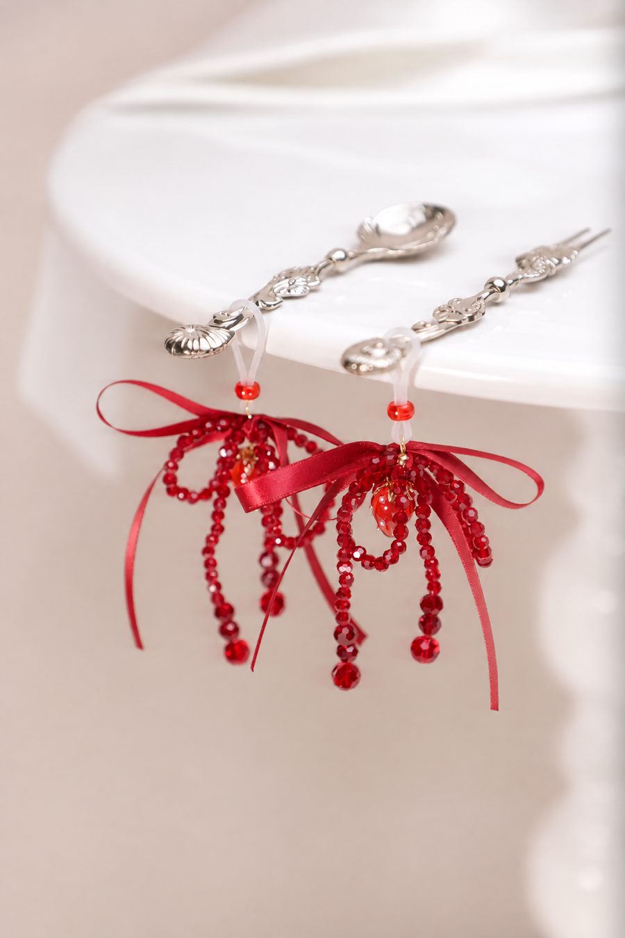 Berry Chantilly Clamps - 1